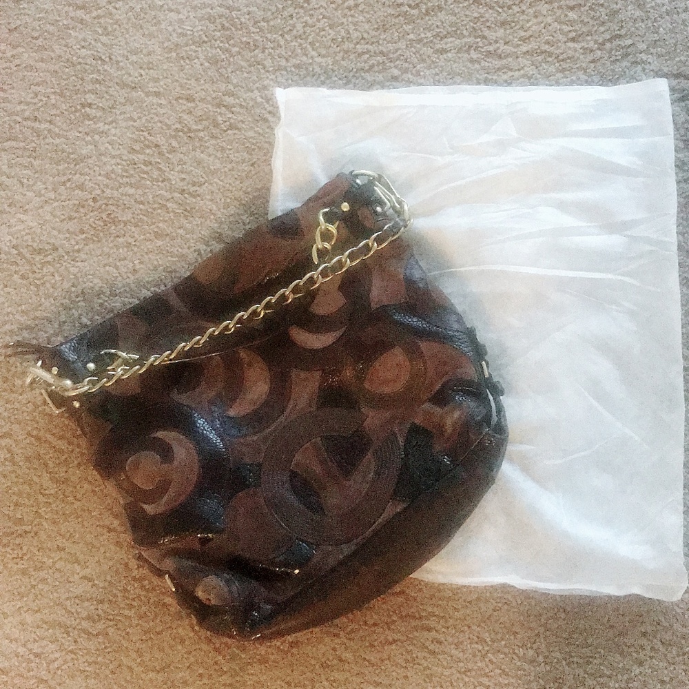 medium Coach purse